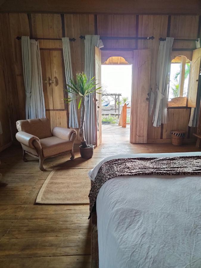 Yogi Beach Cabin Amed  Exterior photo