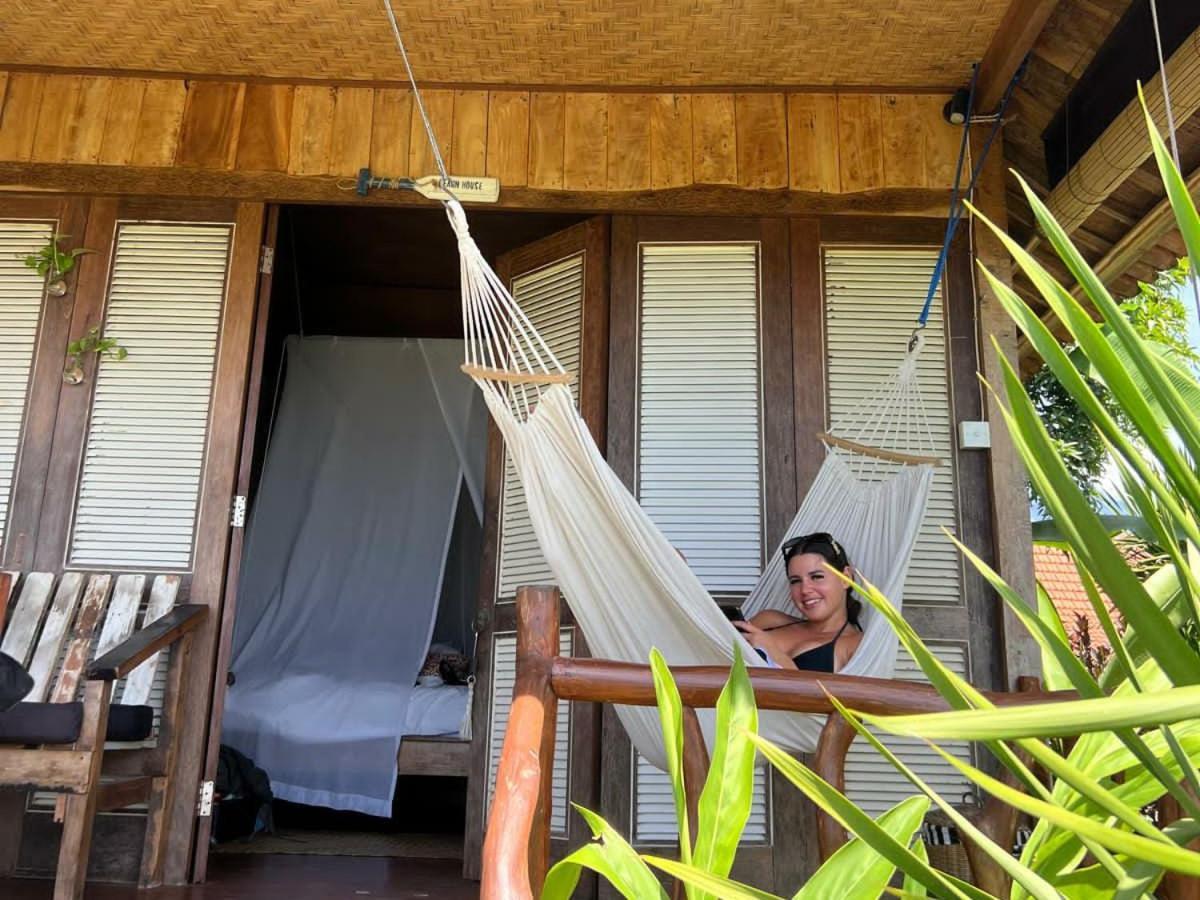 Yogi Beach Cabin Amed  Exterior photo